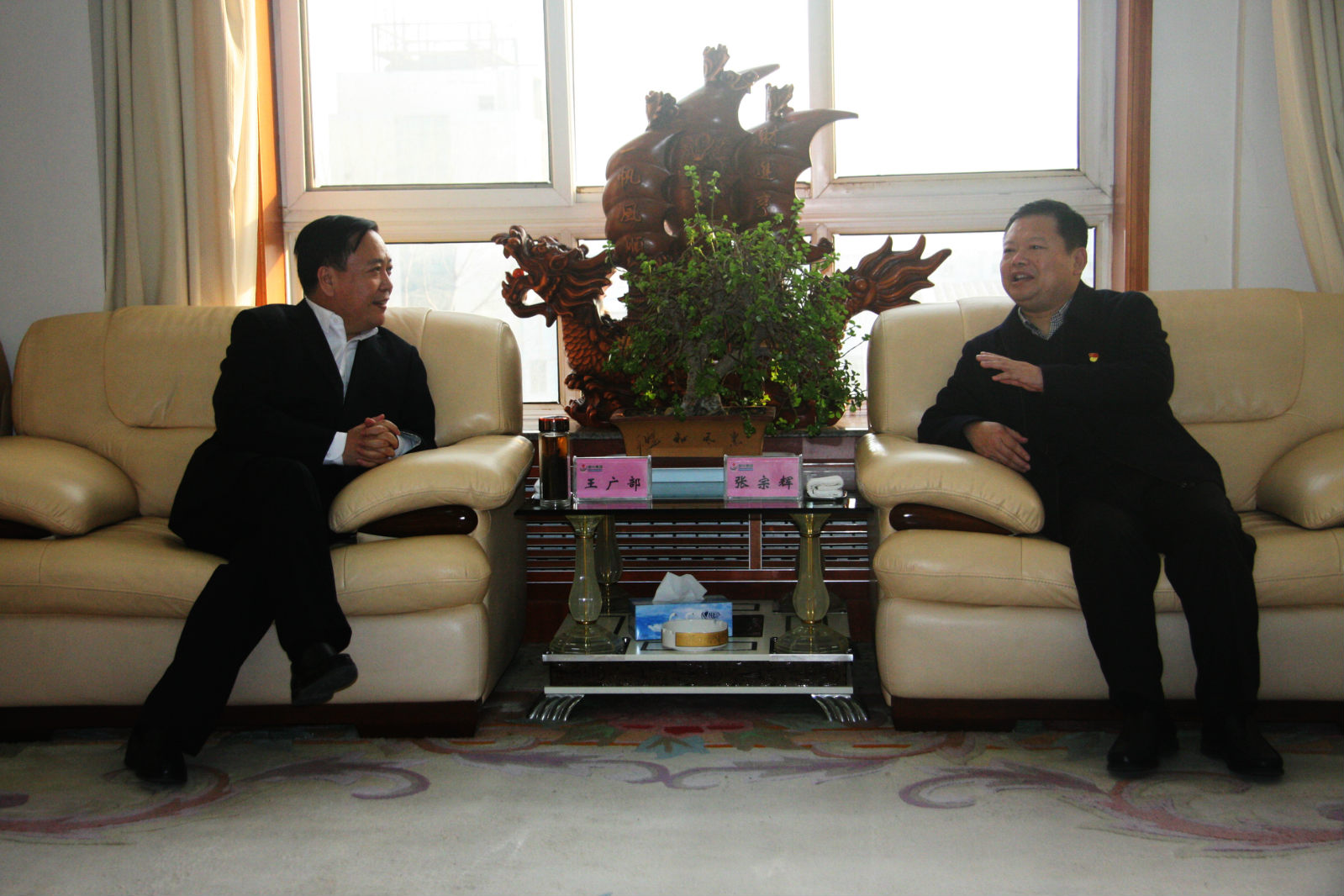 C:UsersAdministratorDesktop985ffc752d193892a5200dddd31eba9.jpg C:UsersAdministratorDesktop985ffc752d193892a5200dddd31eba9.jpg