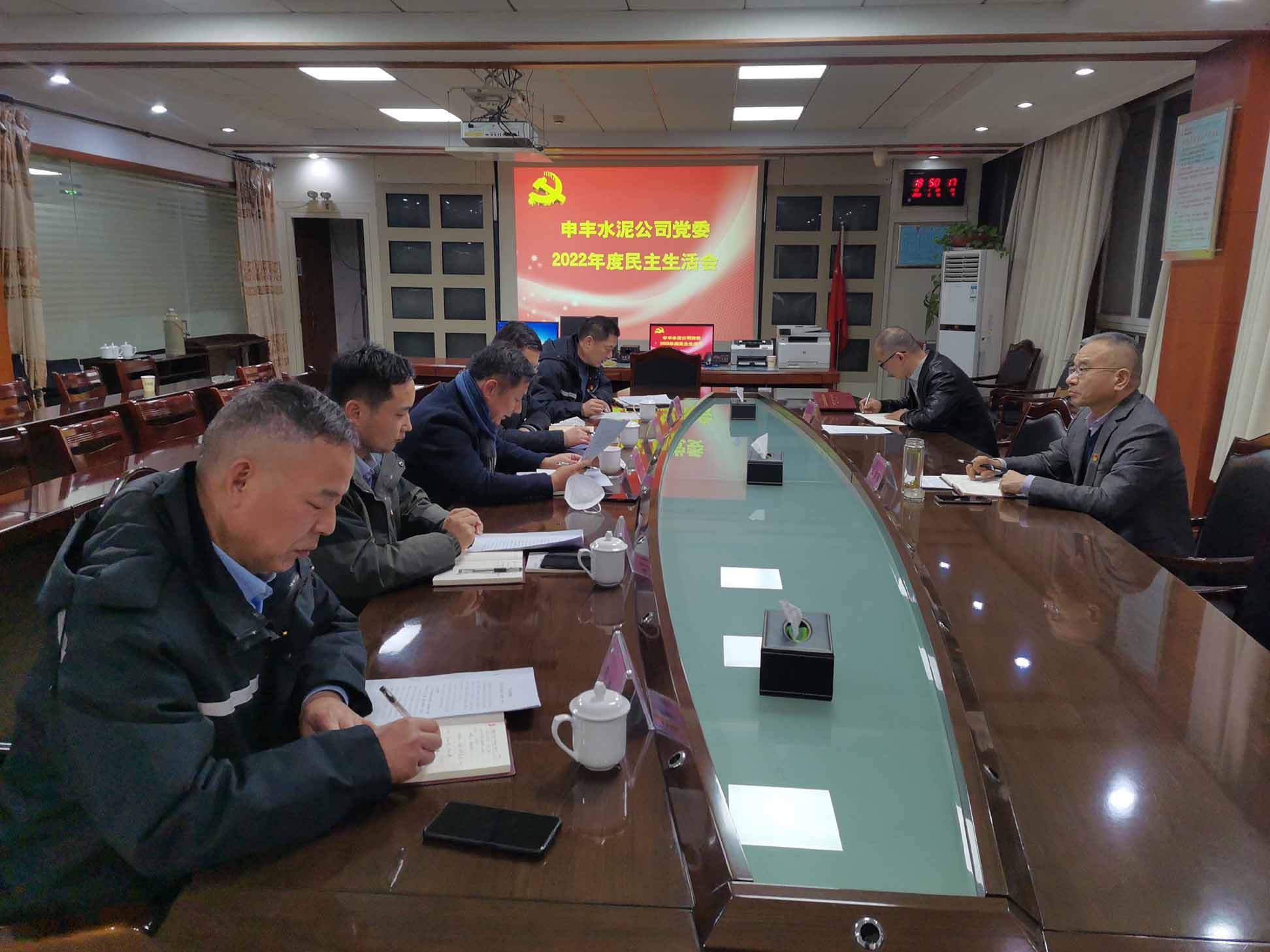 王君良1.jpg 王君良1.jpg