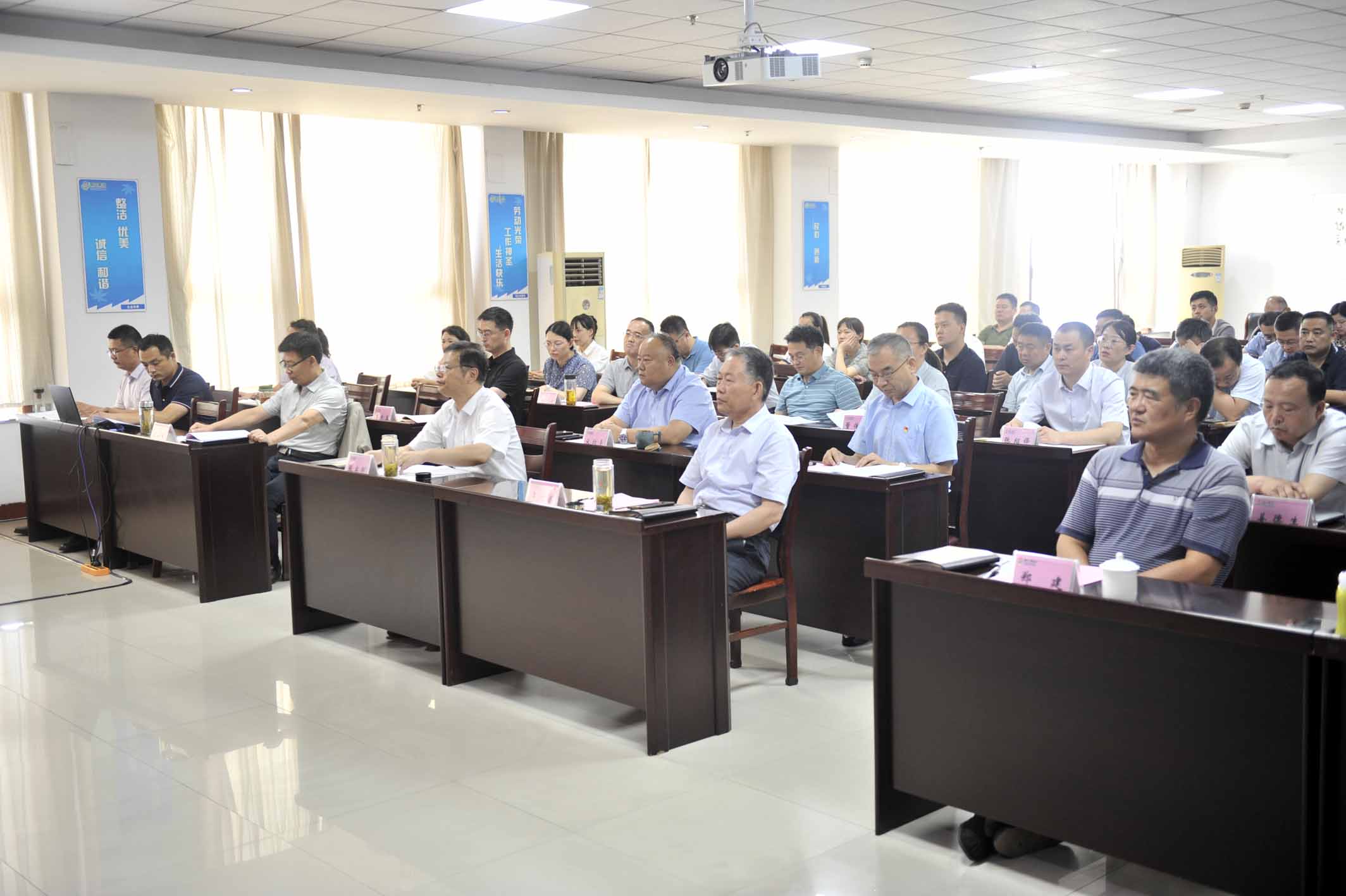 77eaf9562a7b3829601867c747227e3.jpg 77eaf9562a7b3829601867c747227e3.jpg